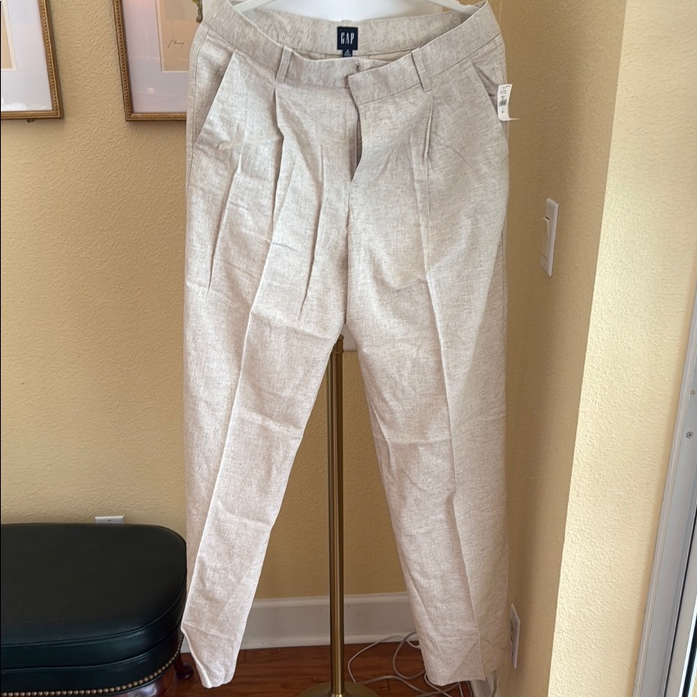 tan linen trousers. 8 tall, summer 2025. New never worn. make offer!